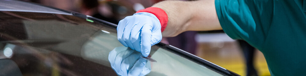 Windshield scratch repair